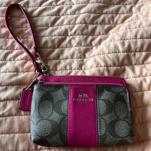 Coach Signature Double Zip Wristlet